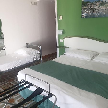 B&B Canto Delle Sirene Furore Luaran gambar